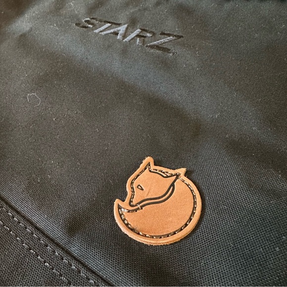 FJALLRAVEN TOTEPACK No. 1 G-1000 Unisex Travel Bag Backpack Gray “STARZ” Logo - Picture 3 of 11